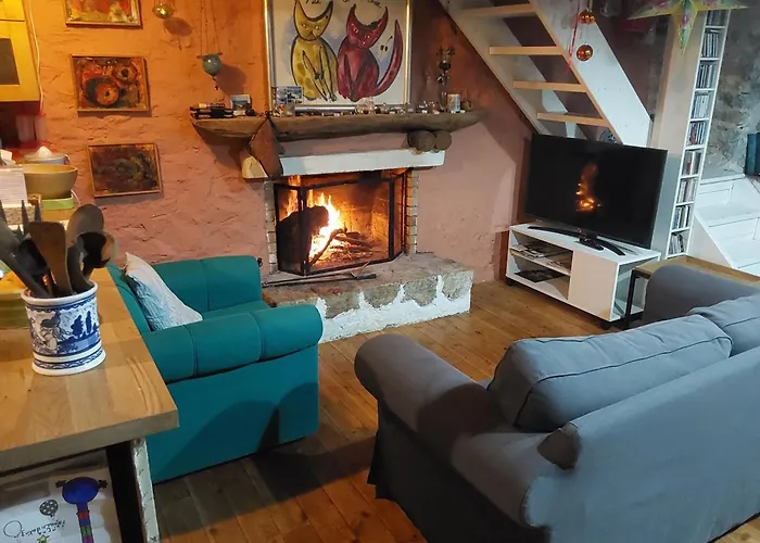 The Artist\'S House